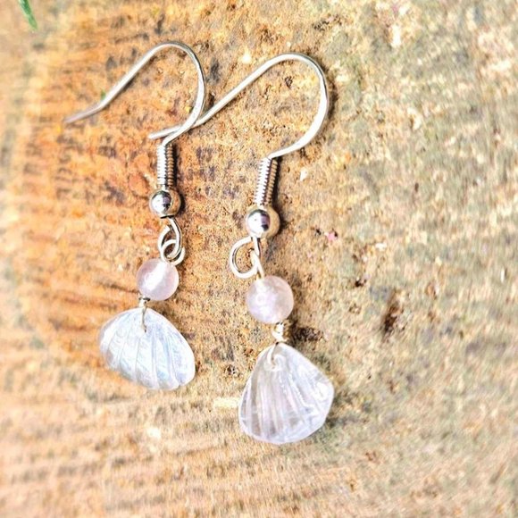 Beautiful Nature Moonstone Flashy Hand Carved Shell S925 Dangle Earring - Picture 3 of 10